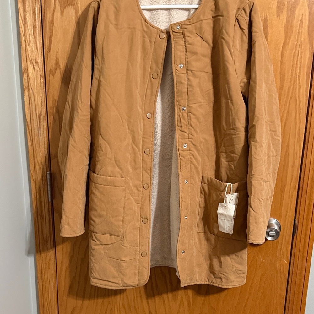 Hem & Thread Quilted Camel Long Jacket - Picture 5 of 10